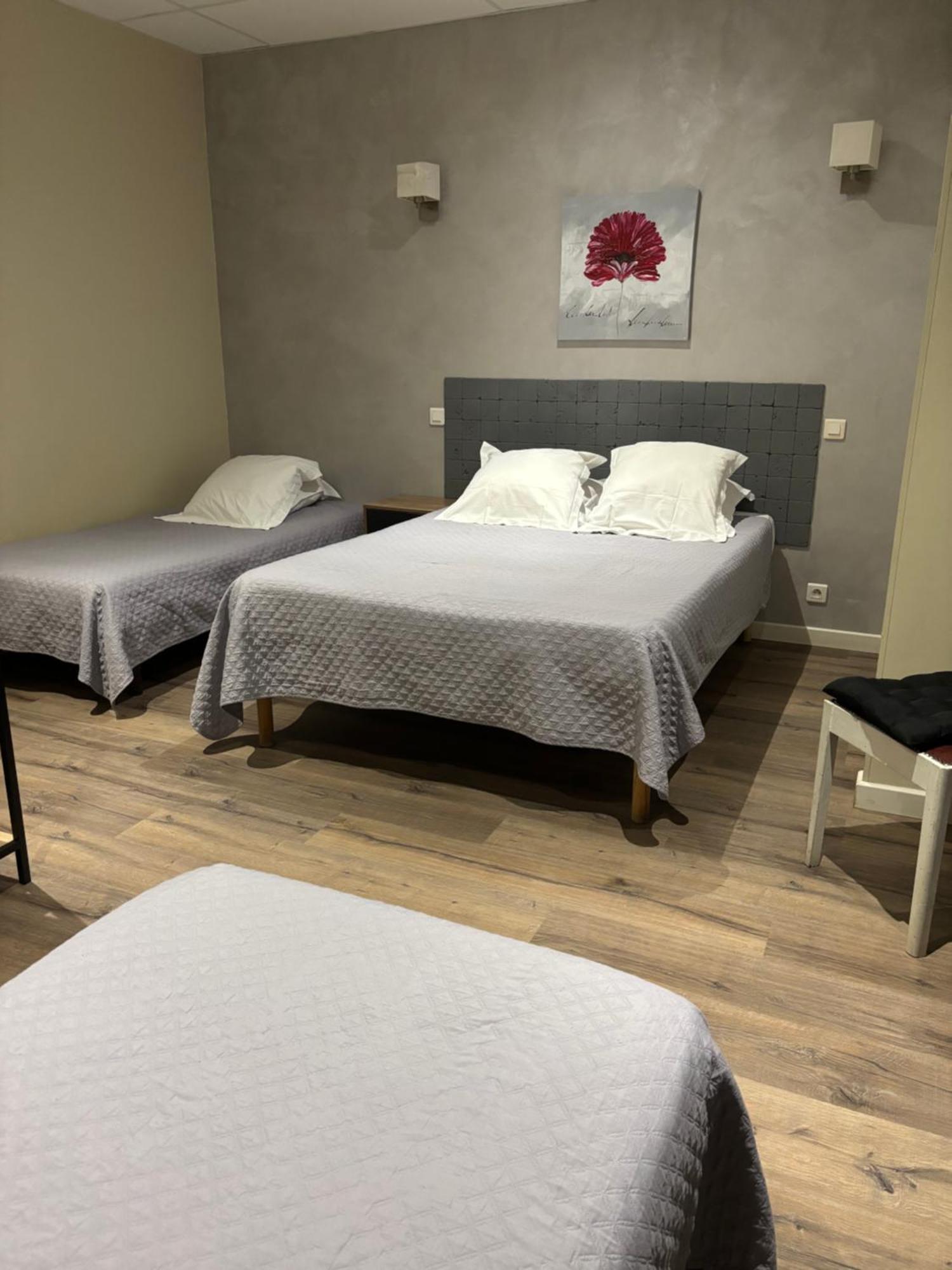 Marine de Pietracorbara Hotel Restaurant Les Chasseurs מראה חיצוני תמונה
