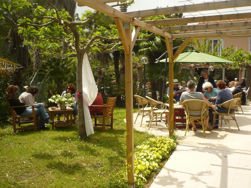 Marine de Pietracorbara Hotel Restaurant Les Chasseurs מראה חיצוני תמונה