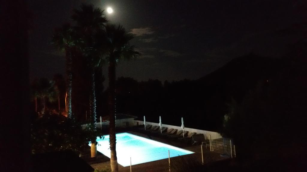 Marine de Pietracorbara Hotel Restaurant Les Chasseurs מראה חיצוני תמונה